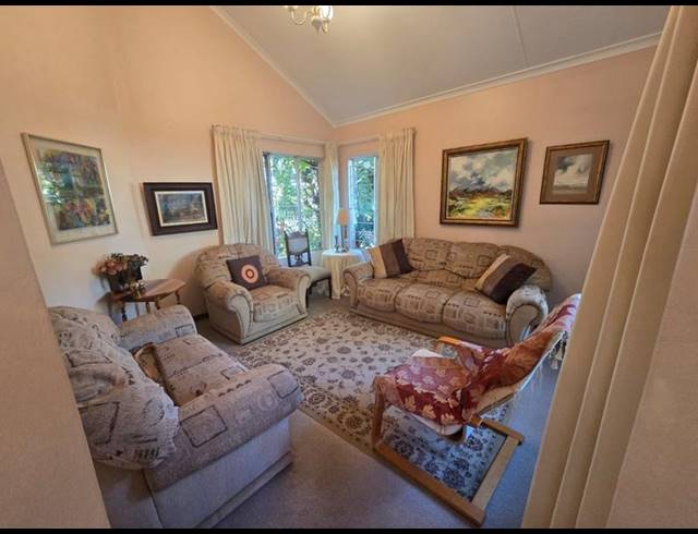 3 BEDROOM HOUSE FOR SALE IN MONTANA PARK